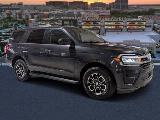  2024 Ford Expedition XLT RWD   