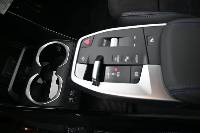 New 2026 White BMW M35i image 11