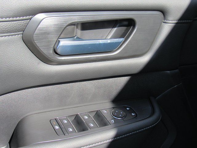 2026 Nissan Armada SV - Photo 14
