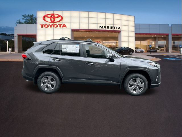 2024 Toyota RAV4 XLE 29