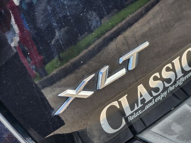 2024 Ford Explorer XLT Black at DeMontrond Auto Country