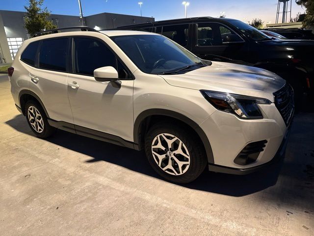 Crystal White Pearl 2023 Subaru Forester SUV / Crossover All-Wheel Drive Continuously Variable Transmission