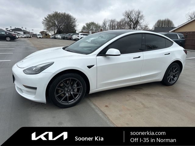 2021 Tesla Model 3 Standard Range Plus RWD