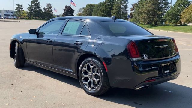 2016 Chrysler 300 S 6