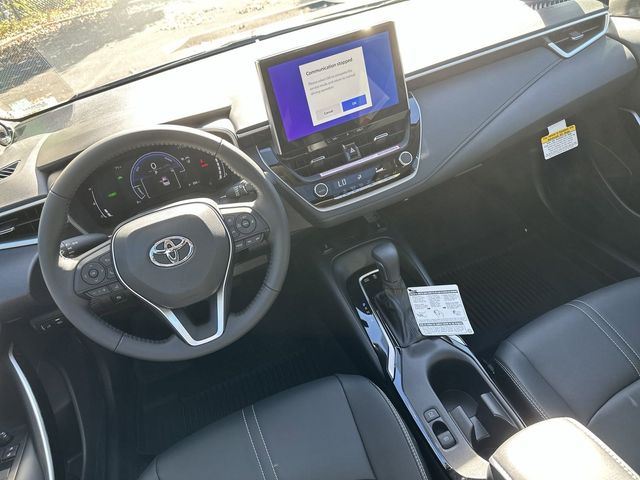 2025 Toyota Corolla Hybrid LE 13