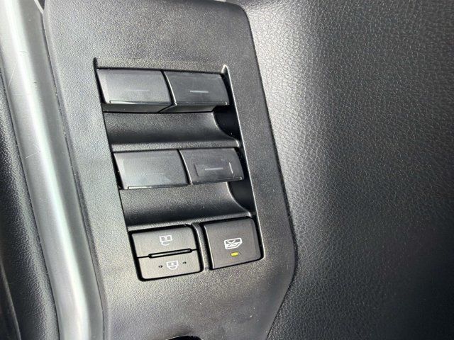 Used 2025 Toyota Highlander SUV
