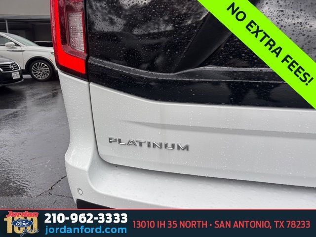 Used Car 2025 Ford Expedition Max  Platinum For Sale Under $70,000 In San Antonio, Texas