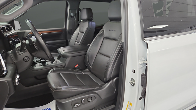 Used 2023 Summit White GMC Denali image 10