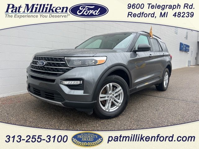 Carbonized Gray Metallic 2024 Ford Explorer XLT AWD SUV / Crossover All-Wheel Drive Automatic