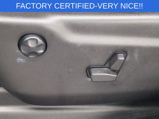 Used 2021 Silver Jeep Laredo E image 17