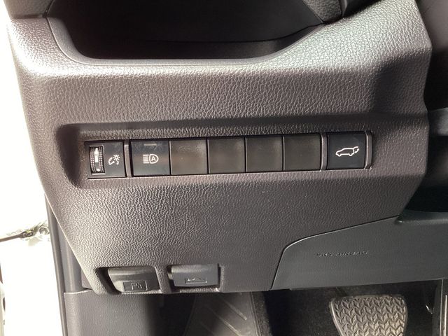 Used Car 2025 Toyota Rav4  Xle Premium For Sale Under $40,000 In San Antonio, Texas