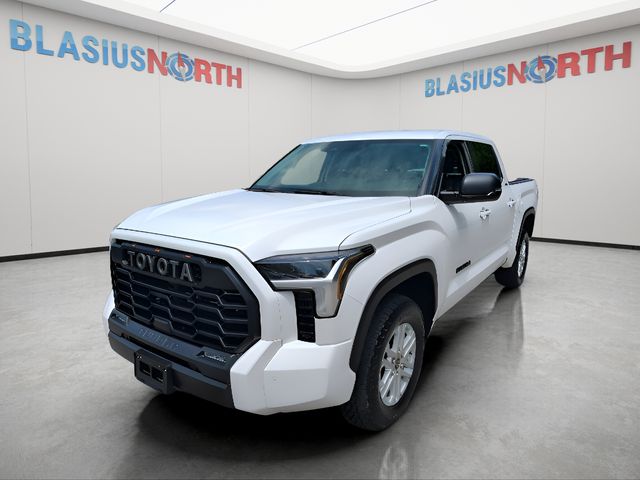 White 2022 Toyota Tundra SR5 CrewMax Cab 4WD Pickup Truck Four-Wheel Drive Automatic