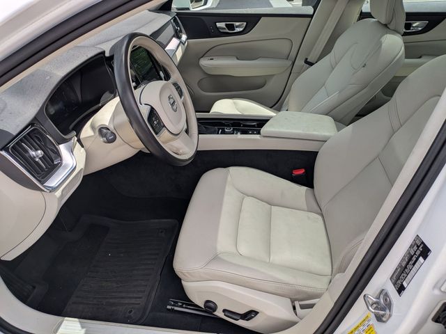 Used 2020 Volvo S60 T5 Momentum 4D Sedan