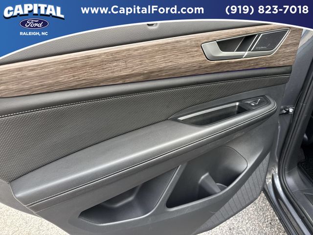 Used 2024 Gray Volkswagen 2.0T SEL Premium R-Line image 17