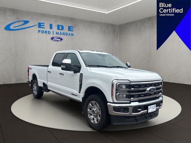 Oxford White 2024 Ford F-250 Super Duty Pickup Truck Four-Wheel Drive Automatic