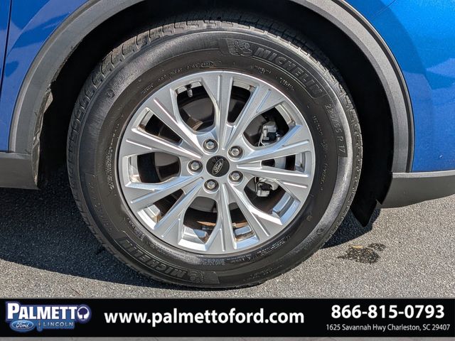 used 2023 Ford Escape car, priced at $26,975