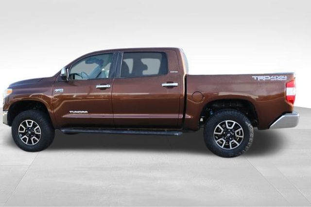 2015 Toyota Tundra Limited 23