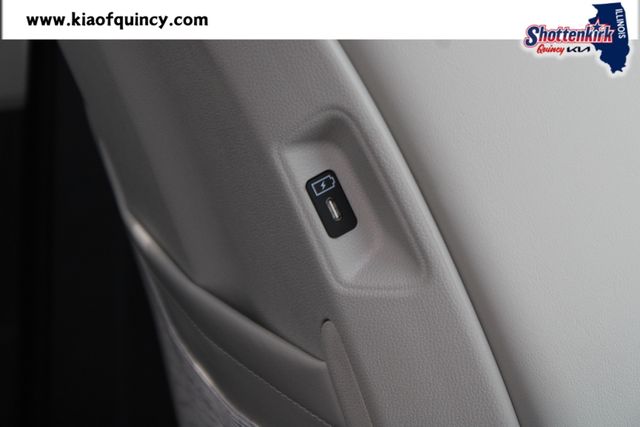 New 2026 Kia Sorento SUV