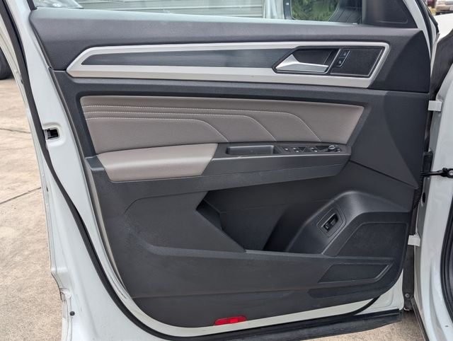 2023 Volkswagen Atlas Cross Sport 2.0T SEL R-Line Black - 9