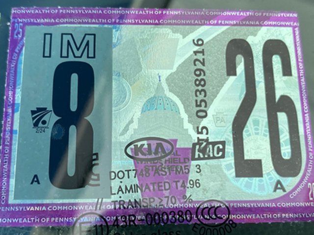 Used 2019 Silver Kia Plus image 20