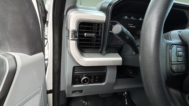 Used 2025 White Ford XLT image 21