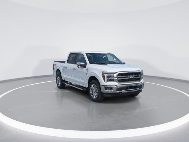 New 2026 Oxford White Ford Lariat® image 2
