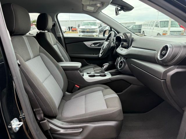 used 2025 Chevrolet Blazer car, priced at $30,556