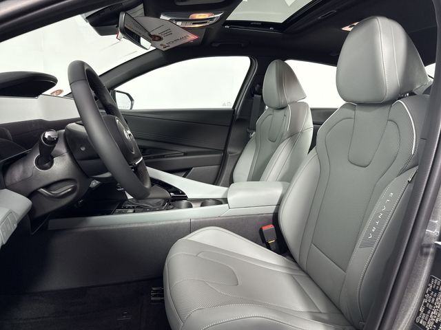 New 2025 Hyundai Elantra Hybrid For Sale in Indianapolis, IN