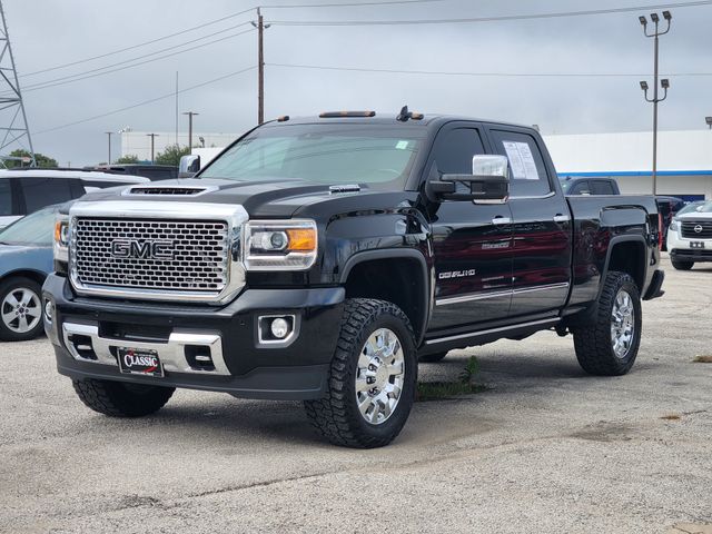 2017 GMC Sierra 2500HD Denali - 2