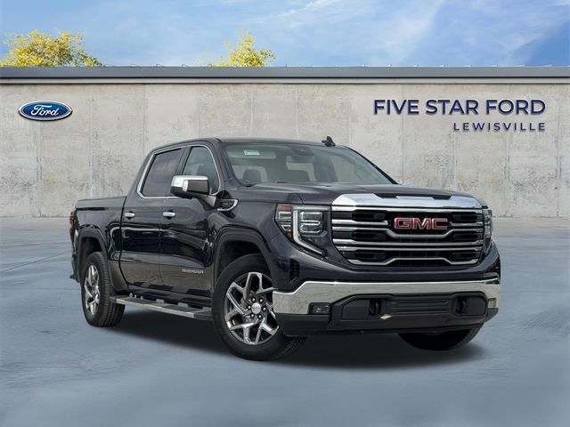 2022 GMC Sierra 1500 SLT Crew Cab RWD