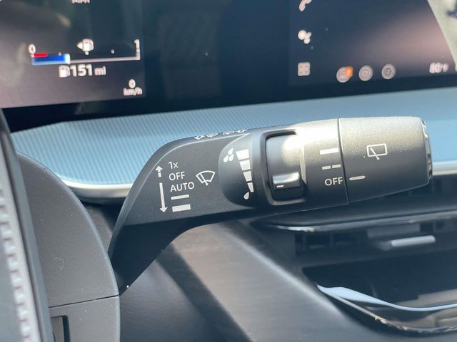 New 2026 White Nissan Platinum image 24