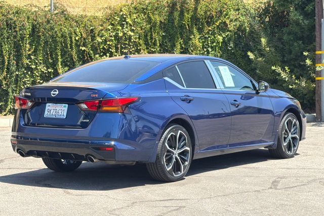 Used 2024 Nissan Altima Sedan