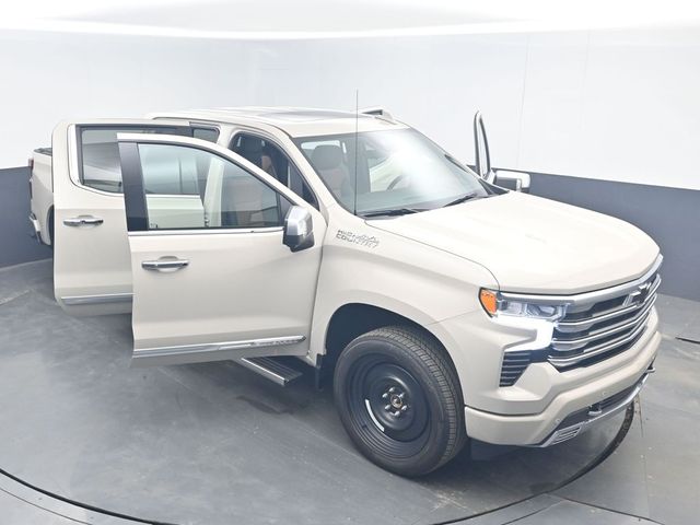 New 2026 White Chevrolet High Country image 52