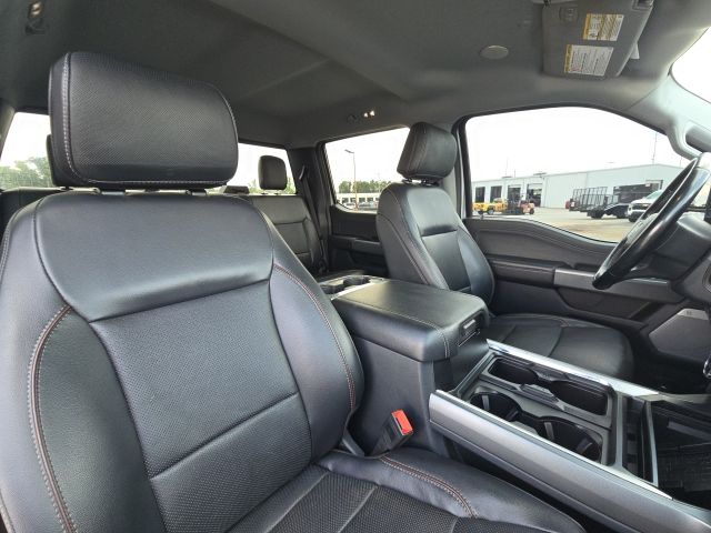 2023 Ford F-350SD Lariat:45555A
