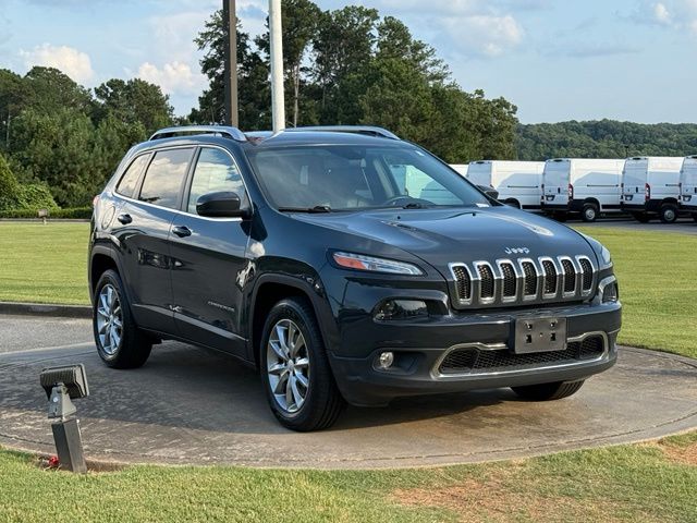Used 2018 Jeep Cherokee SUV