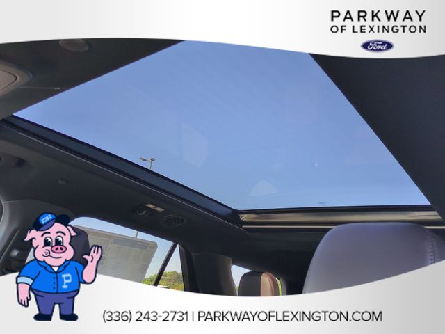 New 2026 Black Ford Platinum image 26