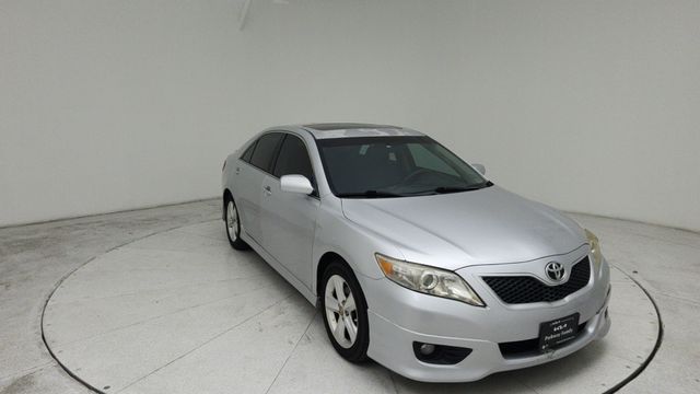 2011 Toyota Camry SE Silver at Emmons Autoplex
