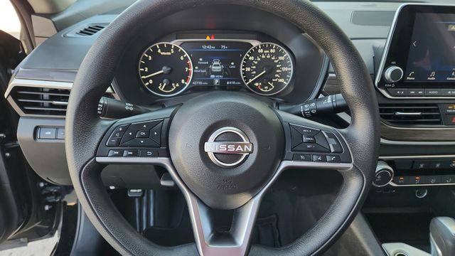 2025 Nissan Altima