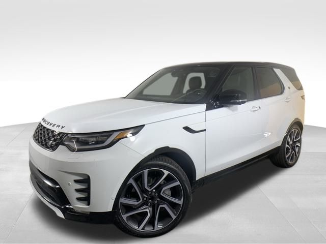 2025 Land Rover Discovery Dynamic SE 2