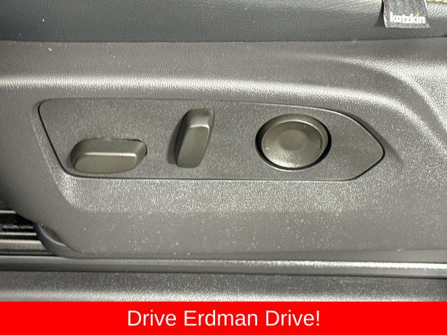 Used 2025 Chevrolet Silverado 1500 Truck