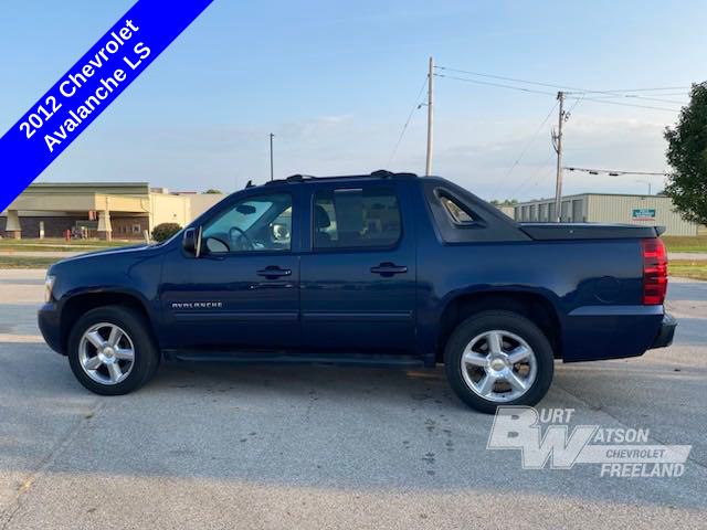 2012 Chevrolet Avalanche 1500 LS 2