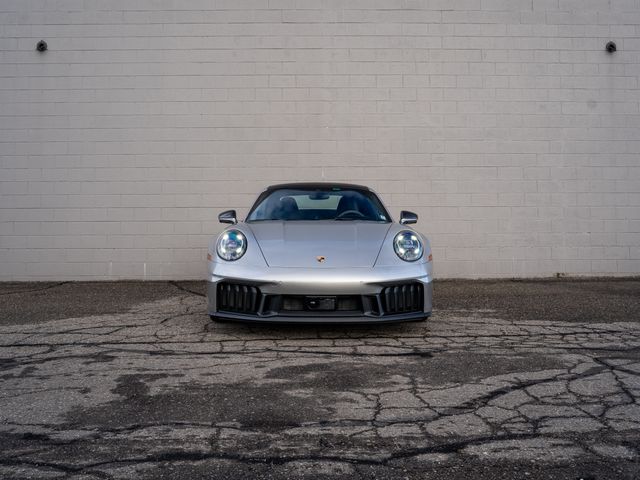 Certified Used 2025  Porsche Carrera 4 GTS image 10