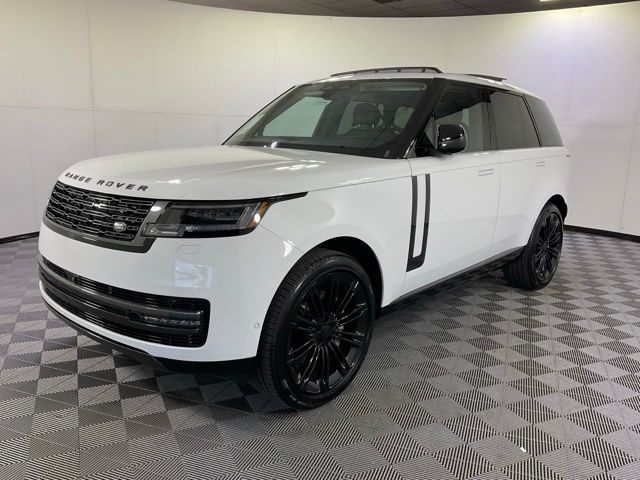 Fuji 2026 Land Rover Range Rover SUV / Crossover All-Wheel Drive 8-Speed Automatic