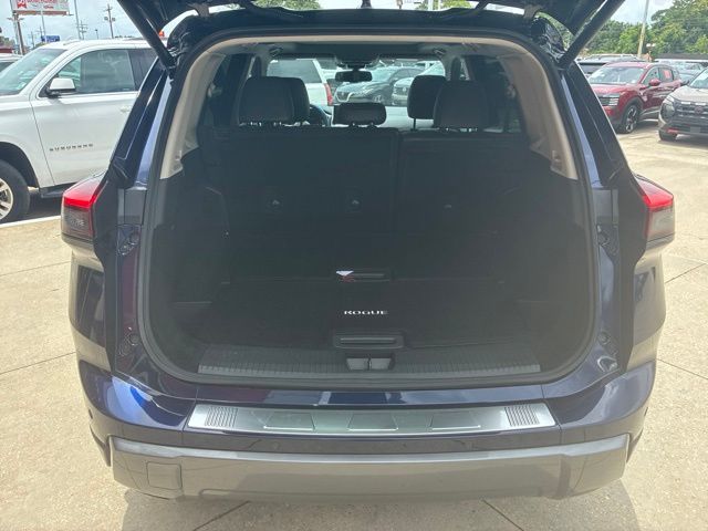 2024 Nissan Rogue SL Blue at Royal Nissan
