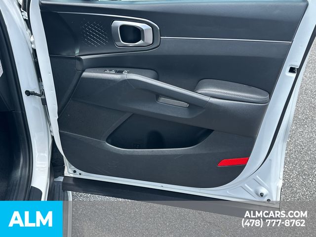 Used 2023 White Kia EX image 16