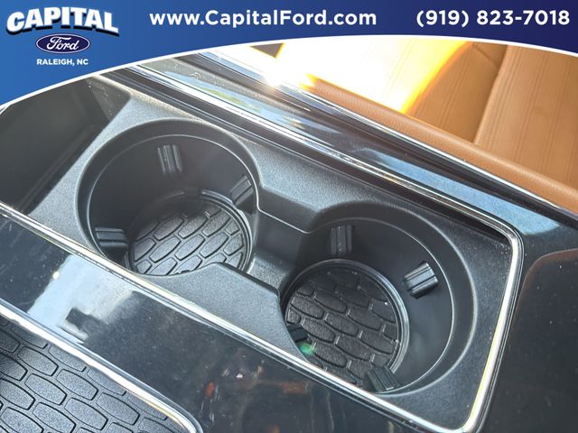 Used 2024 White Lincoln Black Label image 32
