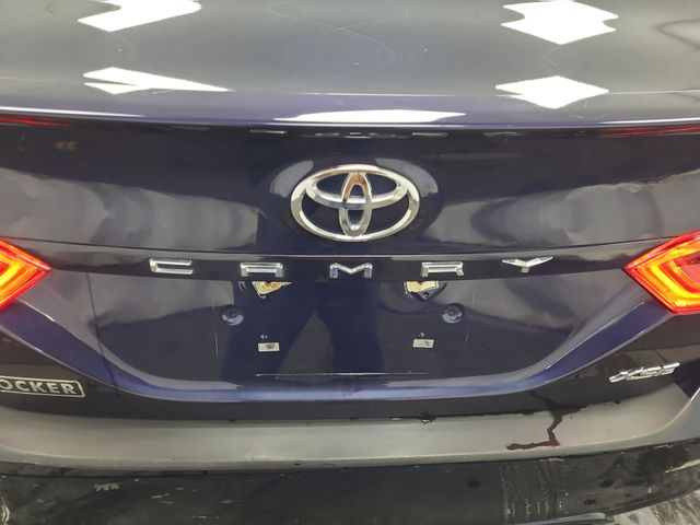 2021 – Toyota – Camry