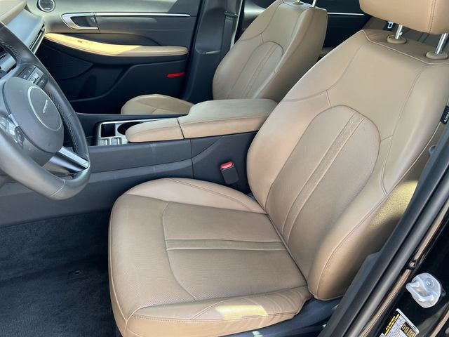 Used 2025 Black Hyundai Limited image 35