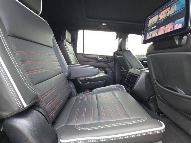 2025 GMC Yukon XL AT4 Ultimate:C02706