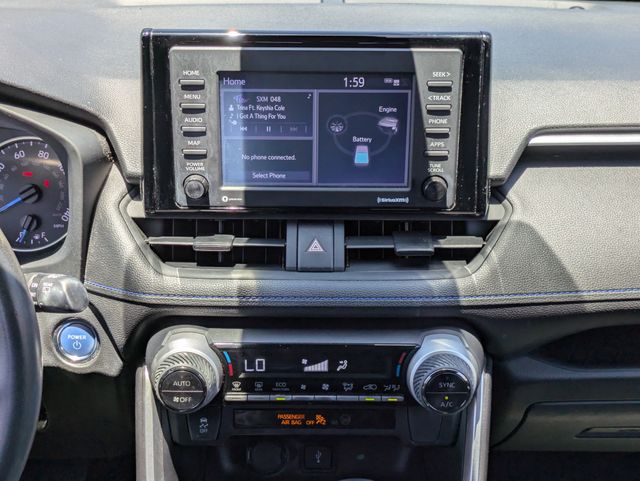 2022 Toyota RAV4 Hybrid SE